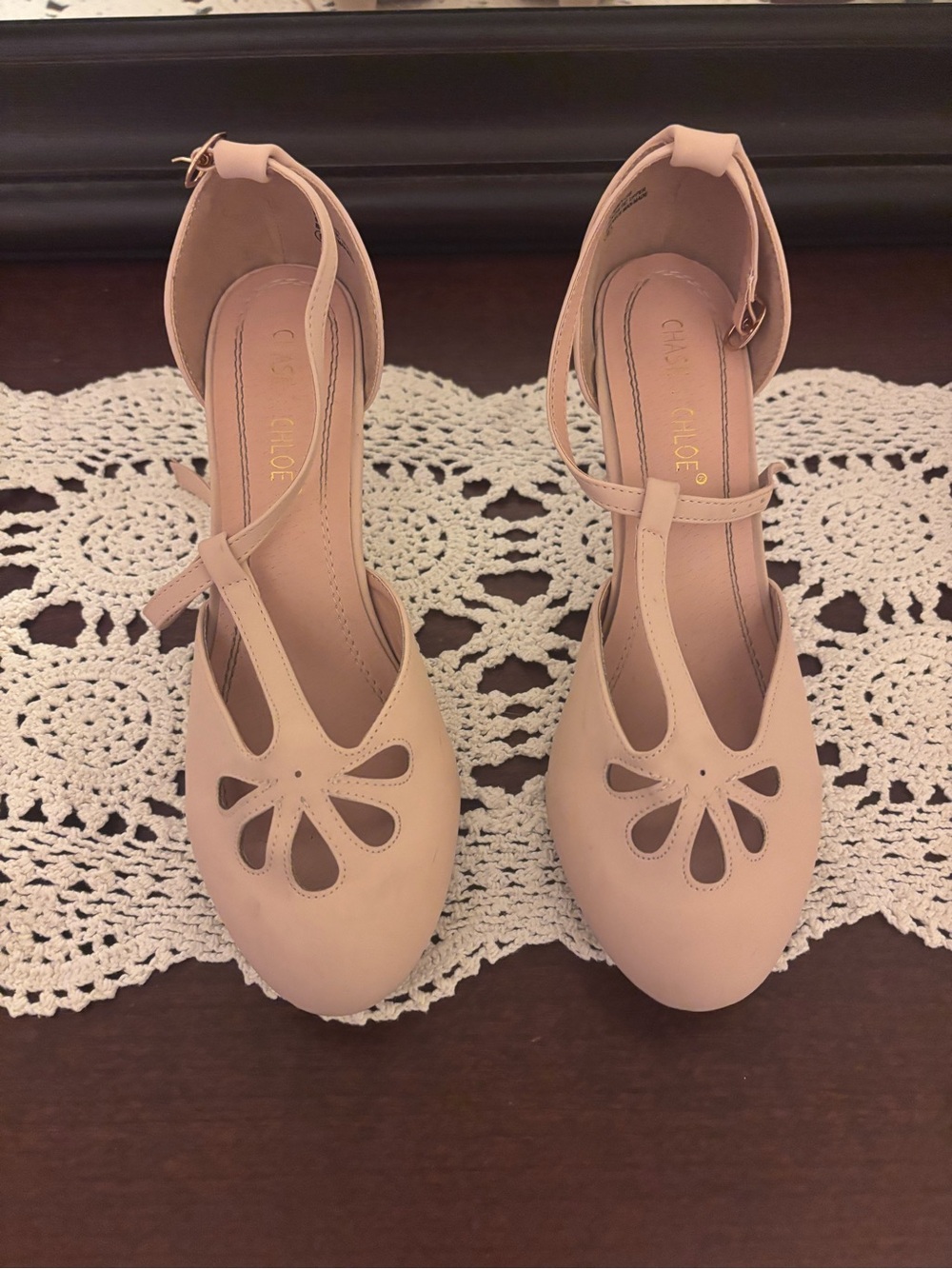 Women's Pink T-Strap Cutout Pumps